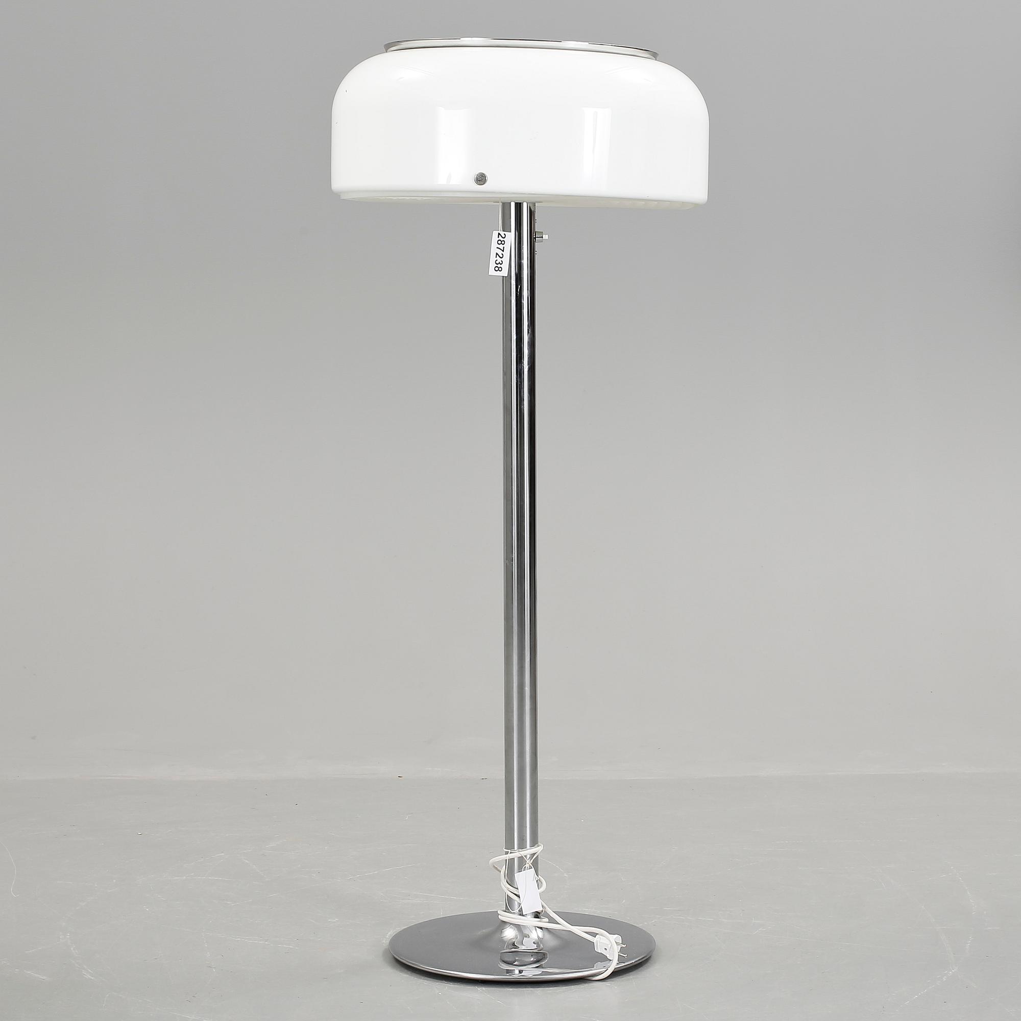 GOLVLAMPA, "Knubbling". Anders Pehrson, Ateljé Lyktan.