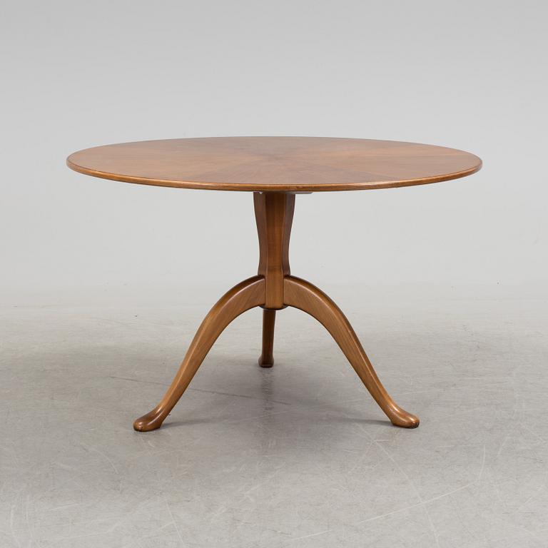 CARL MALMSTEN a 'Berg' coffee table from 1986.