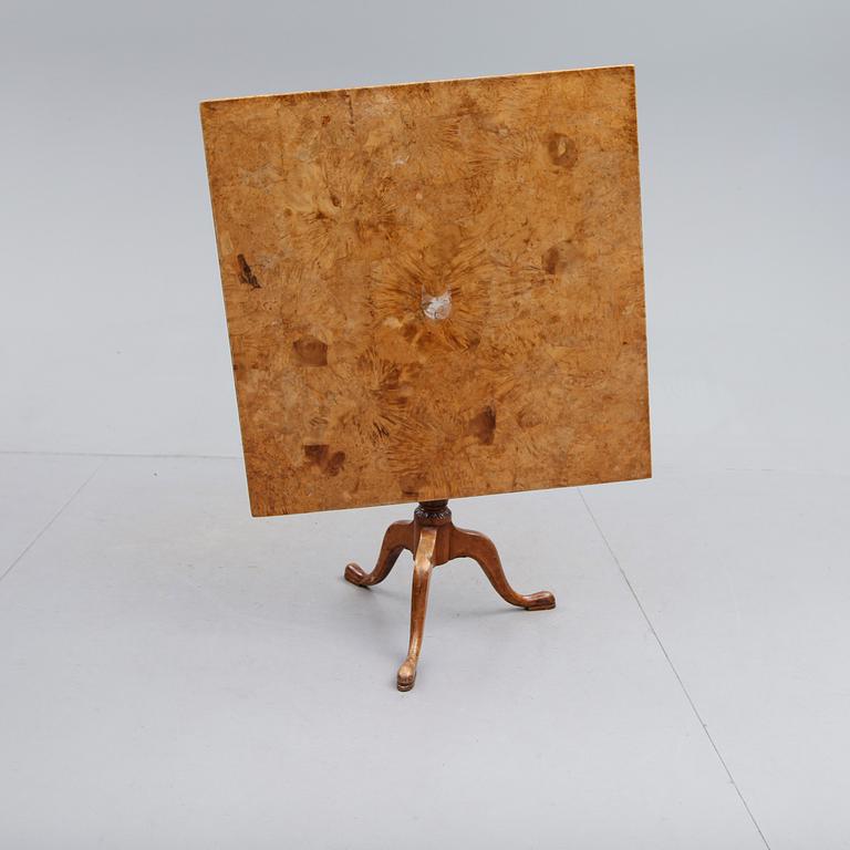 FÄLLBORD, 1800-talets första hälft.