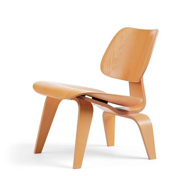 4. Charles & Ray Eames, fåtölj, "Plywood Group LCW", Vitra, 2015.