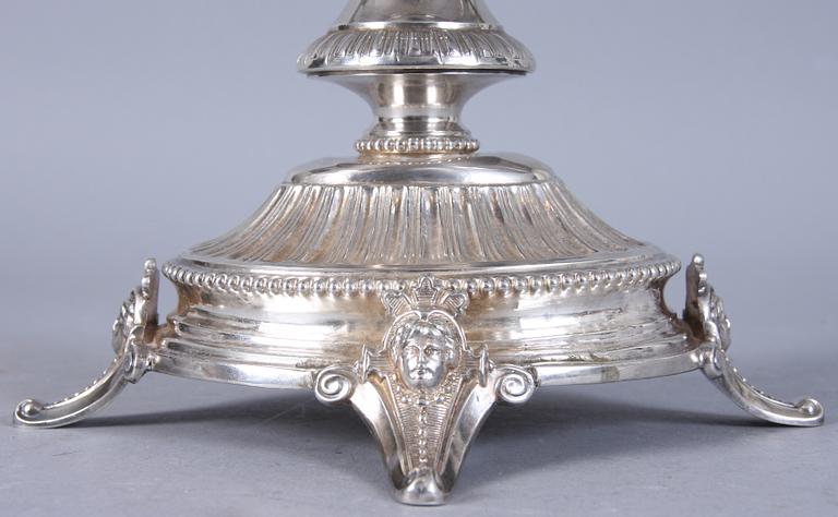 SKÅL PÅ FOT, silver, Jan Biedgunowski Warszawa (1852-65). Silverstämplar Ryssland. ca 650 g.