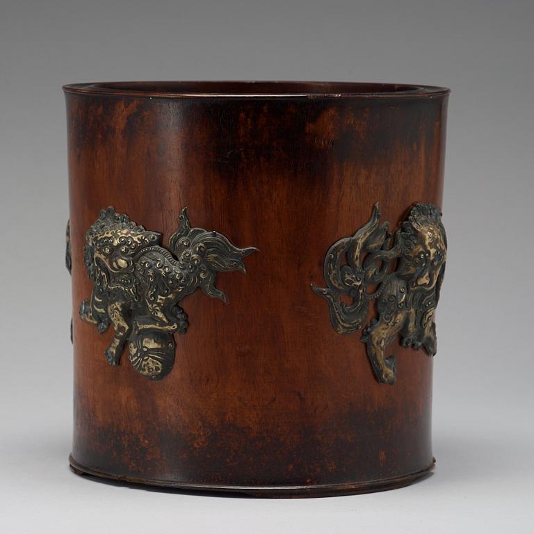A wooden scroll/brush pot, late Qing dynasty.