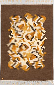 A CARPET, "Korall", flat weave. Signed V around 245 x 142 cm.