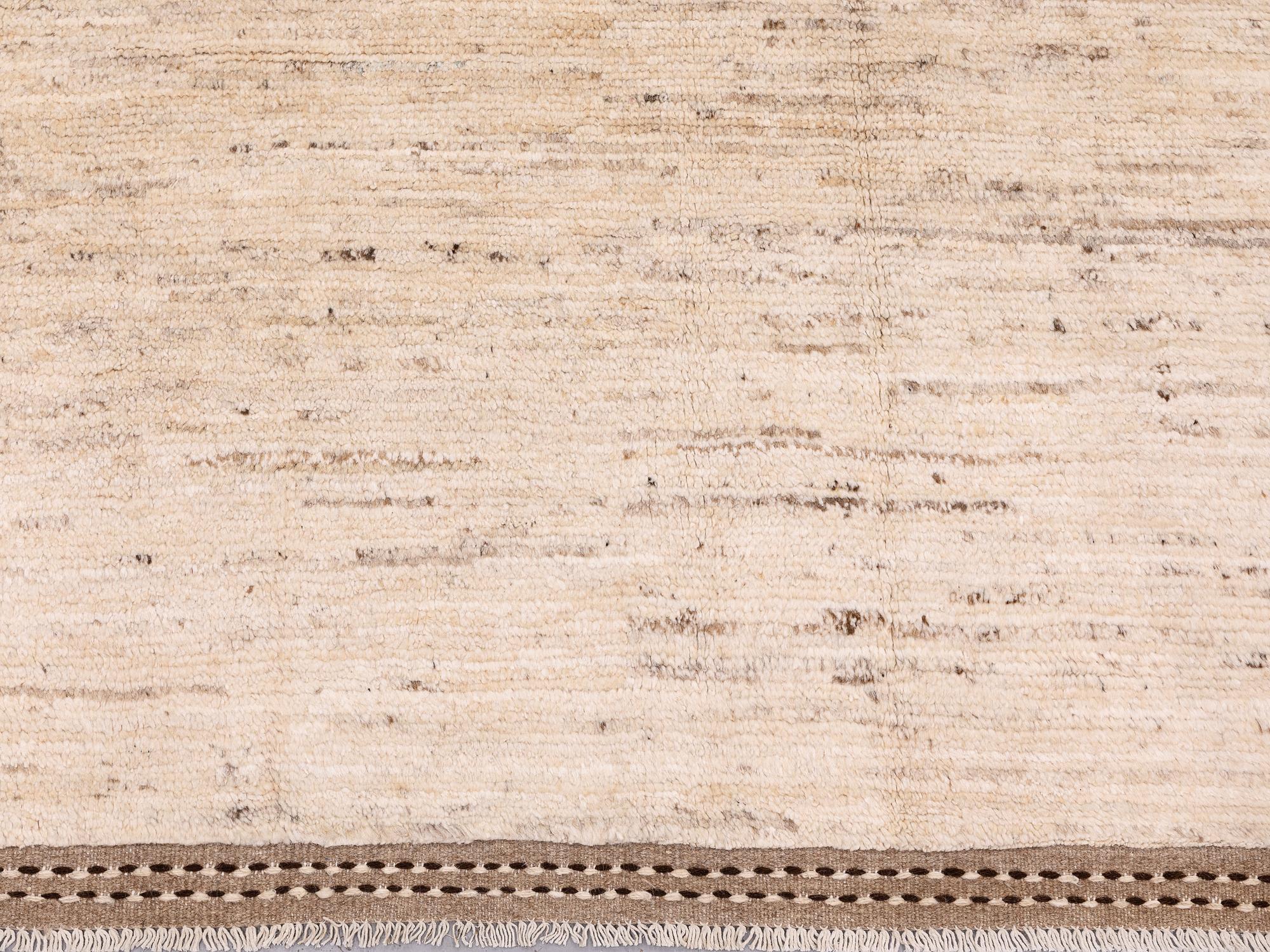 Matta, Marocko design, ca 293 x 206 cm.