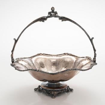 A Christofle silver plated fruit basket, France, ca mid 1900's.