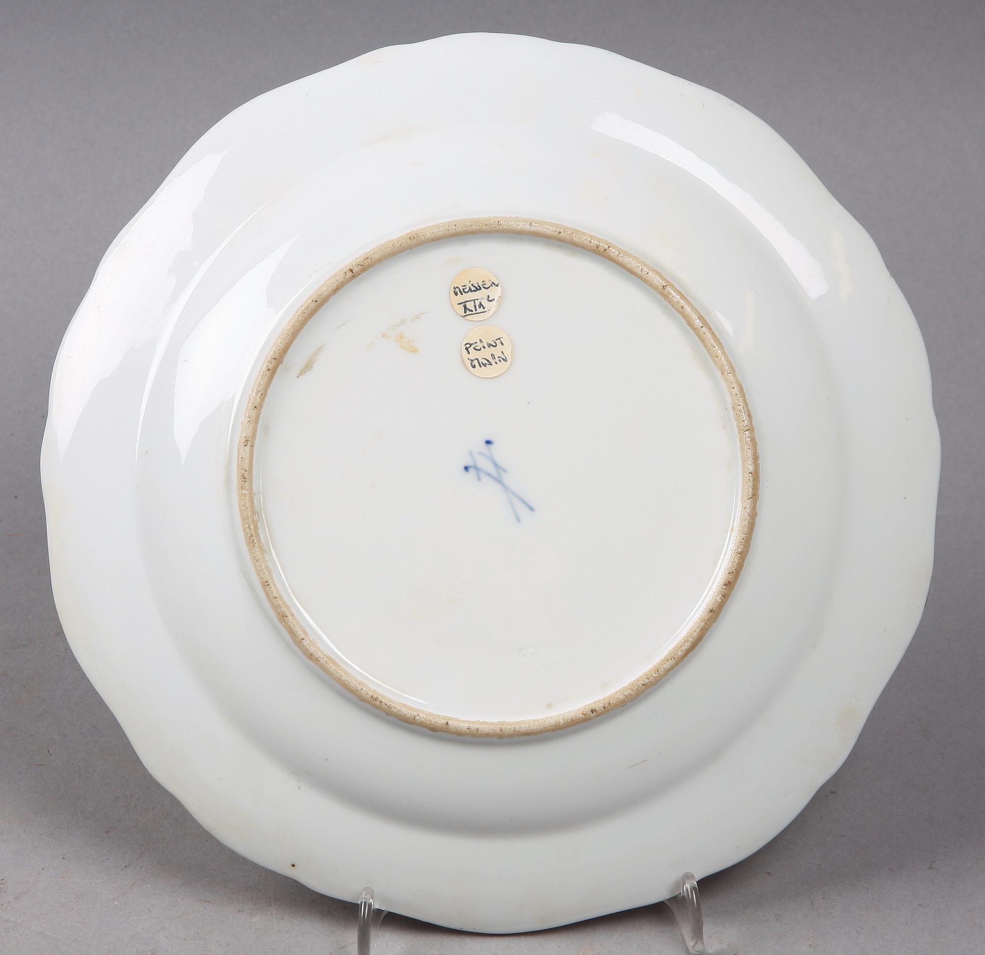 TALLRIK, porslin, Meissen omkring 1900.