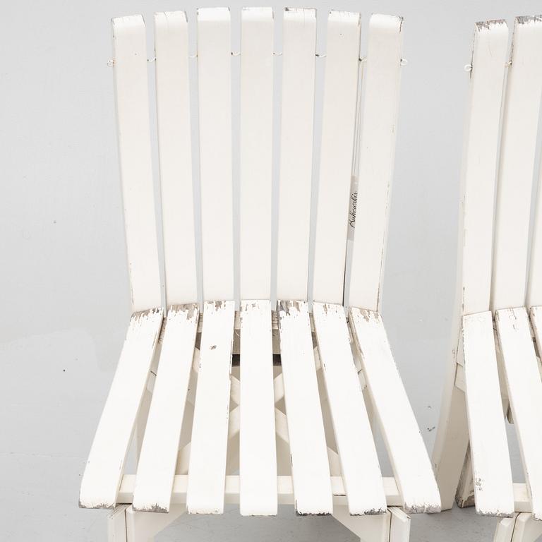 Alvar & Aino Aalto, an 'Aurino' garden furniture set with table and four chairs.