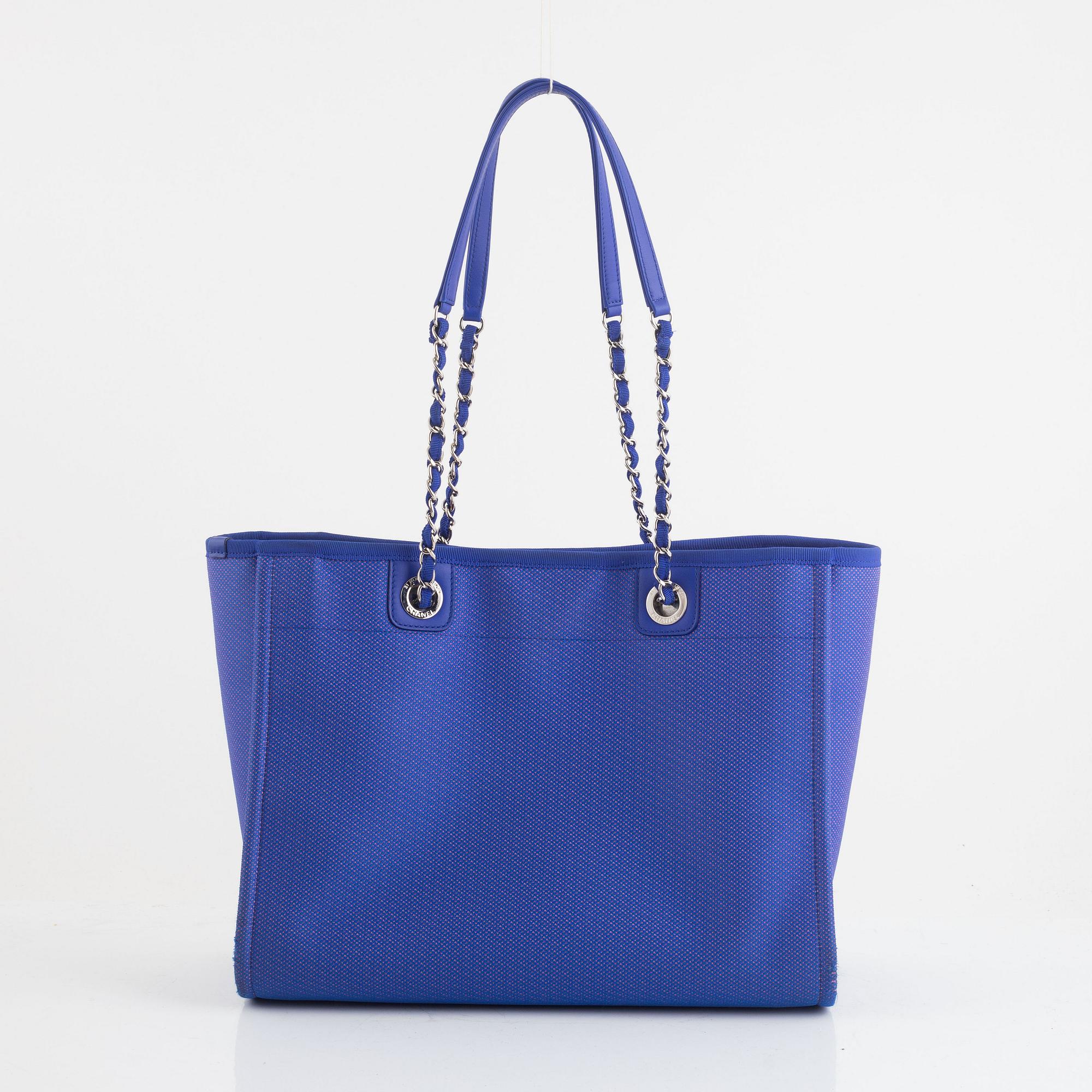 Chanel, "Deauville" Shopping tote, 2021.