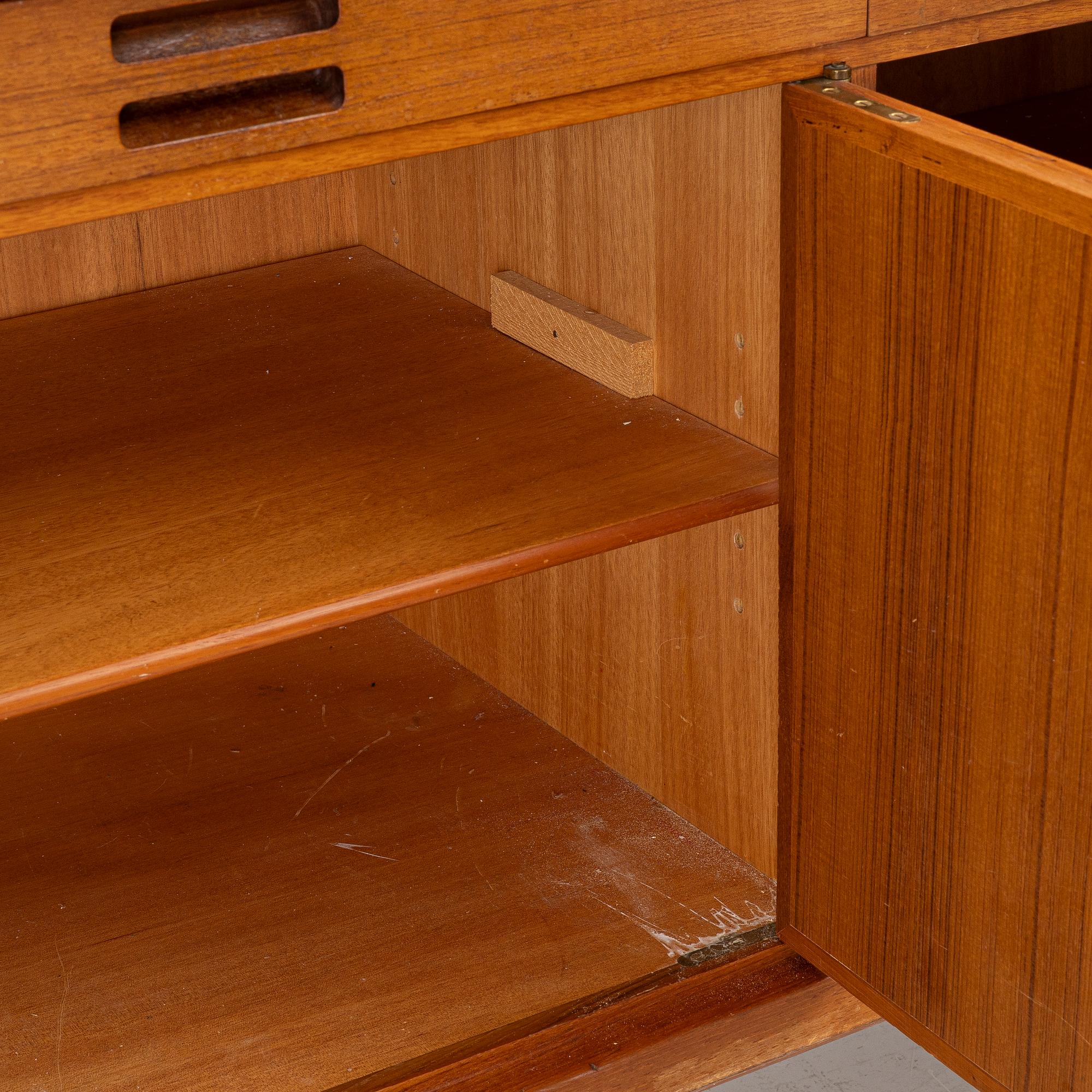 Bertil Fridhagen, Sideboard, ‘Dinett’, Bodafors, 1960s.