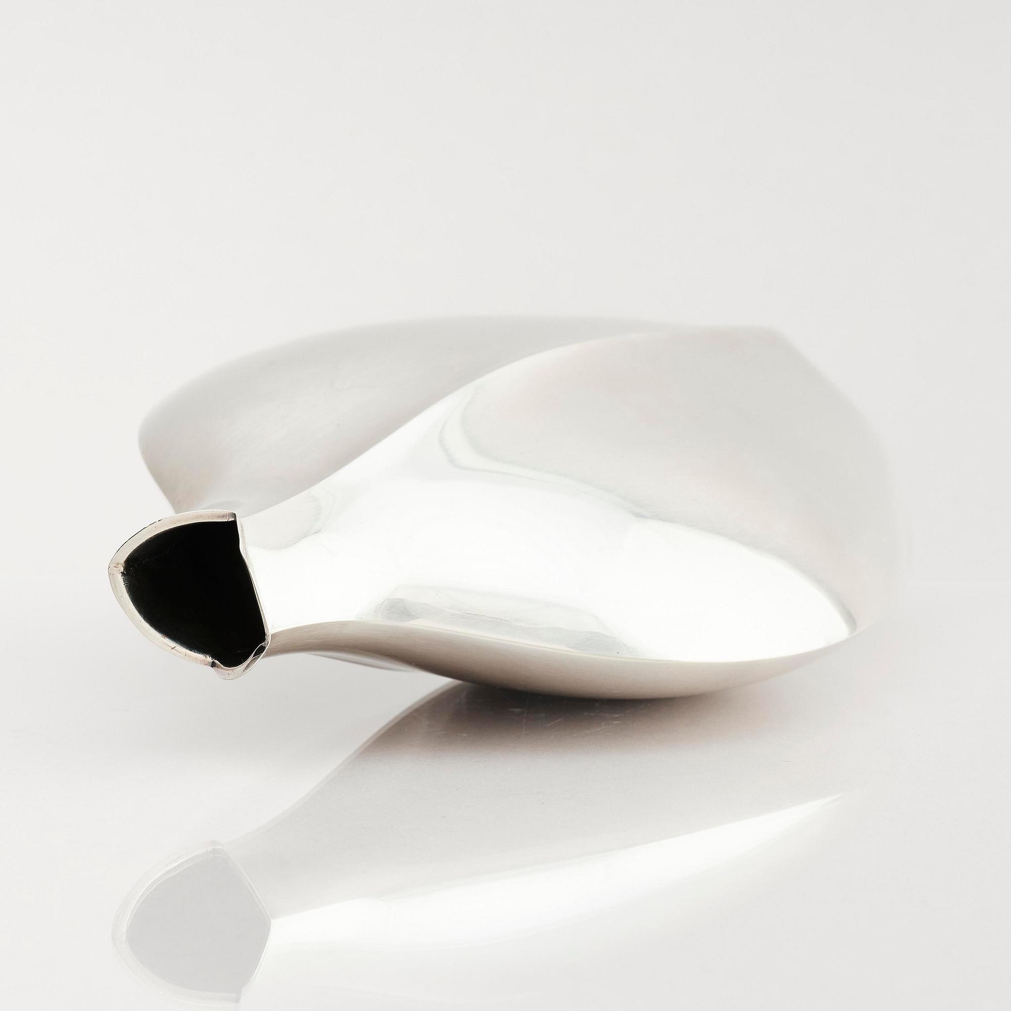 Tapio Wirkkala, a 'TW 42' silver vase, Kultakeskus, Hämeenlinna 1958.