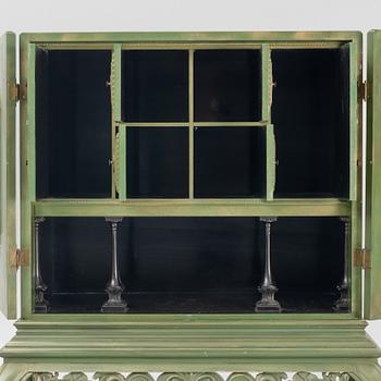 A Swedish Grace cabinet, 1920s/30s.