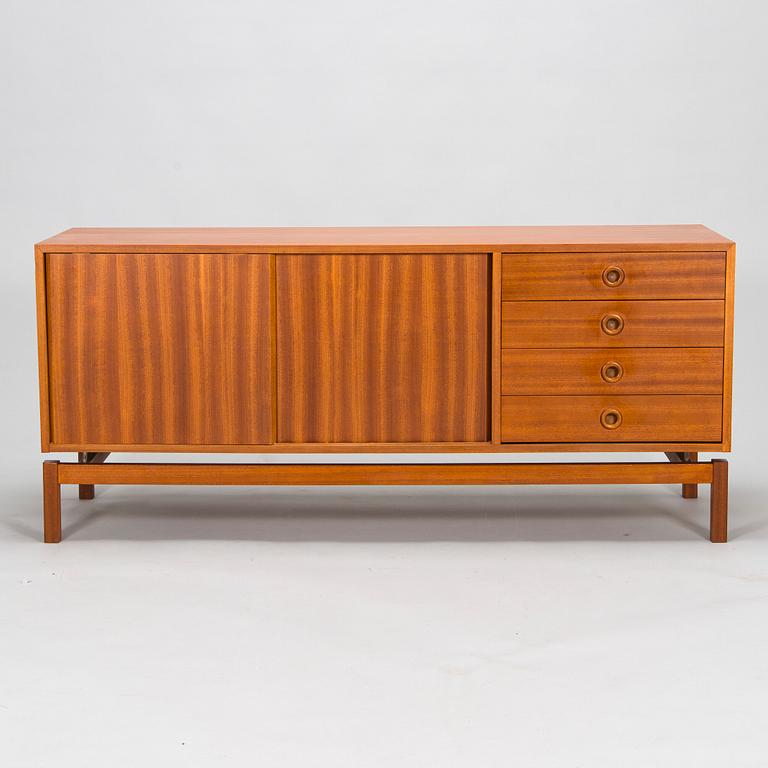 Oiva Parviainen, A mid 20th century sideboard for Lahden Puunjalostus Ltd.