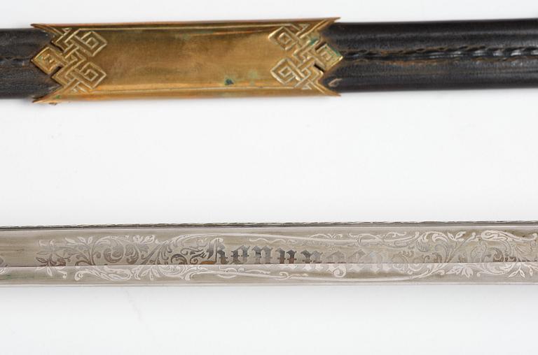 Sabel svensk, m/1915 för sjöofficer, med balja.