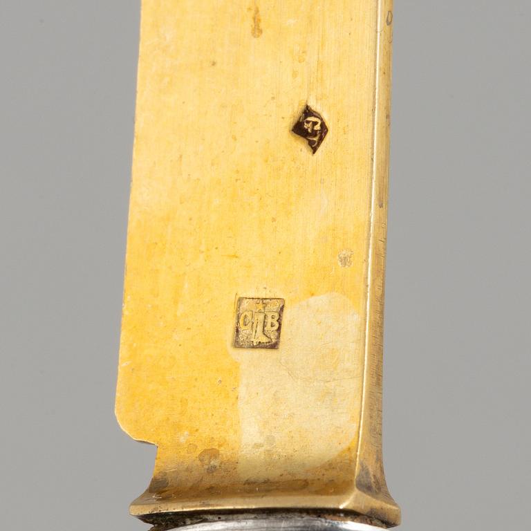 A set of French silver escargot forks, mark of Charles Barrier, Paris, active 1905-23 (18 pieces).