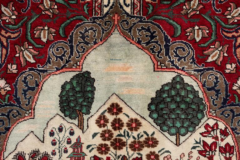 Carpet, Tabriz, approx. 423 x 330 cm.