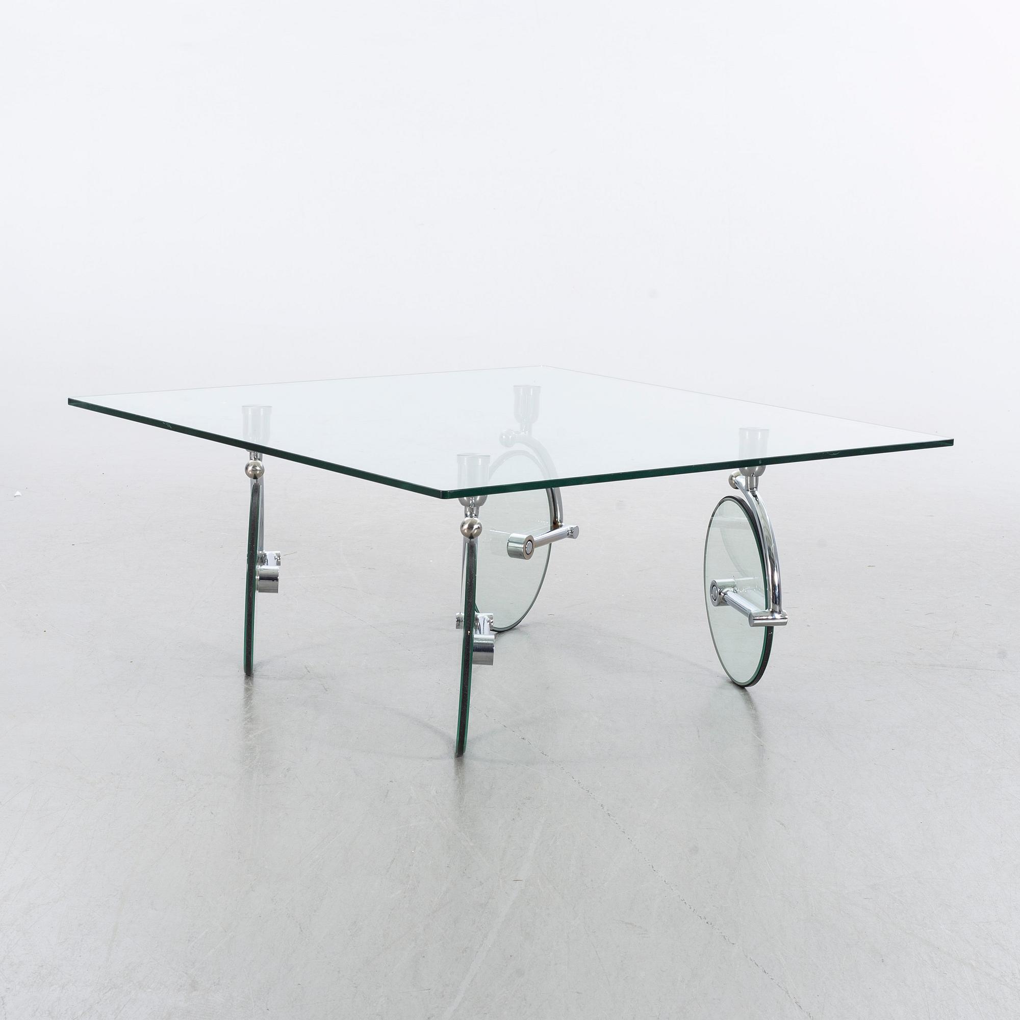 SOFFBORD modern tillverkning.