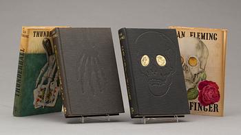IAN FLEMING, 2 st,  "Goldfinger" samt "Thunderball", Jonathan Cape, Thirty Bedford Square London. 1959 samt 1961.
