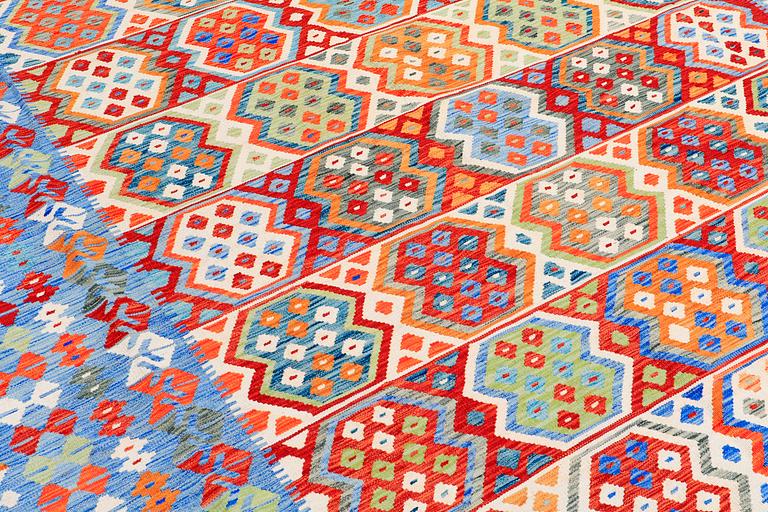 A carpet, Kilim, ca 353 x 247 cm.