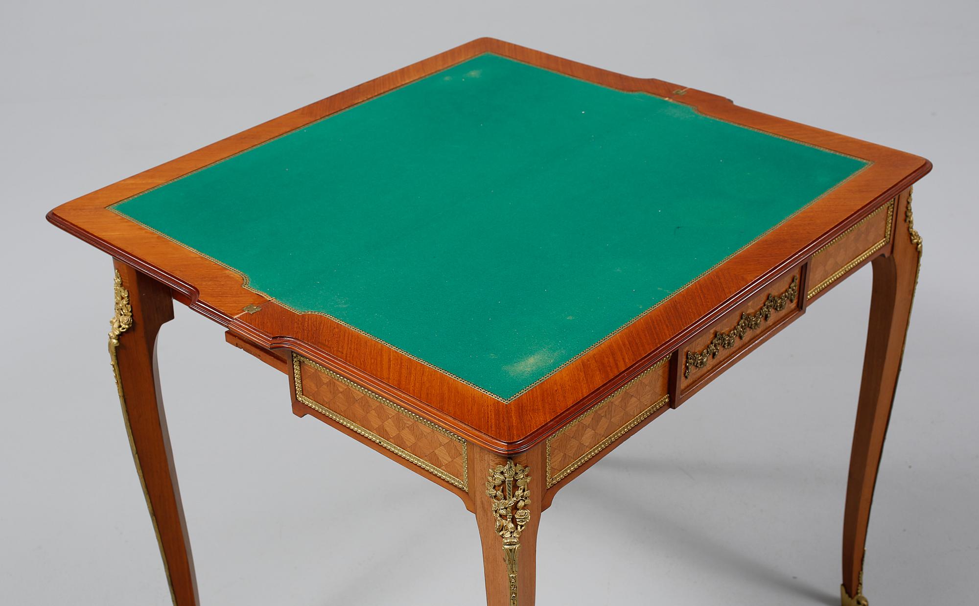 SPELBORD, Louis XV-stil, 1900-talets andra hälft.