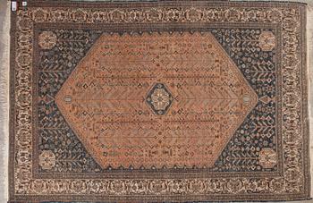 MATTA, orientalisk. Ca 296x200 cm.