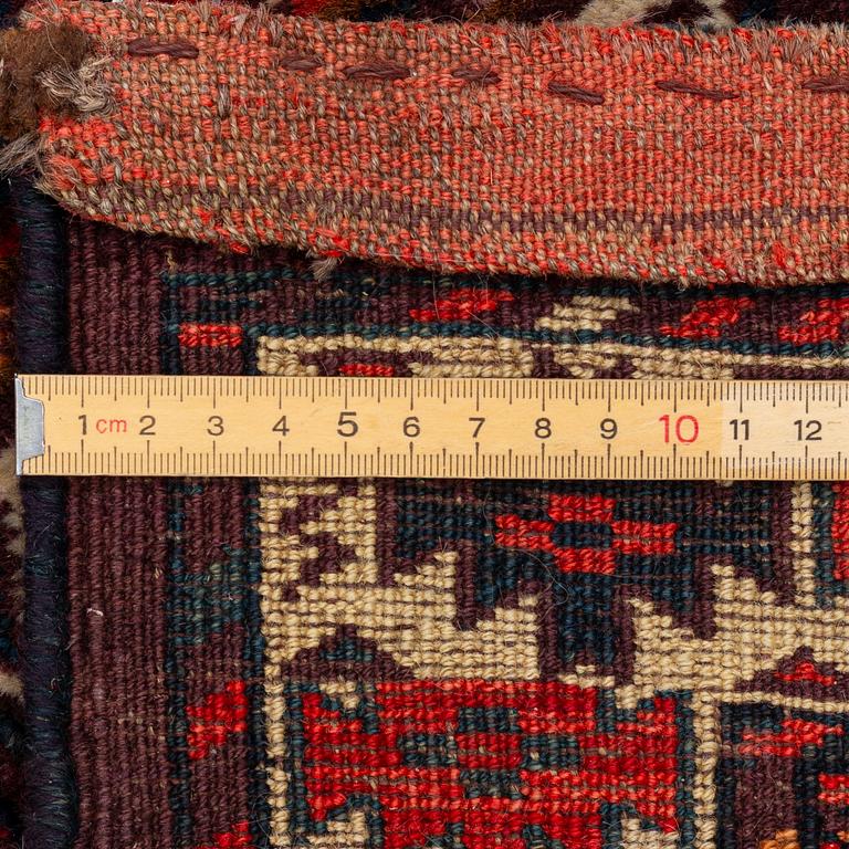 A Yomut Ensi, West Turkmenistan, late 19th century. ca 148 x 156 cm.