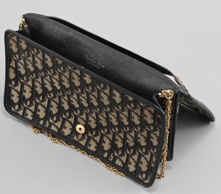 VÄSKA, Dior.