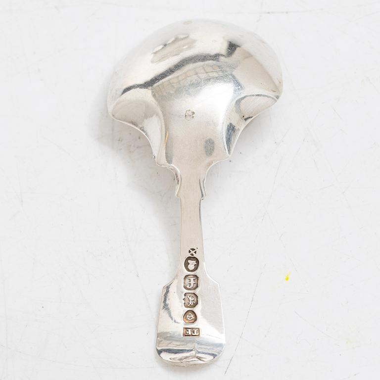 Hyam Hyams, skrin med lock, silver, London, England 1821-1822.