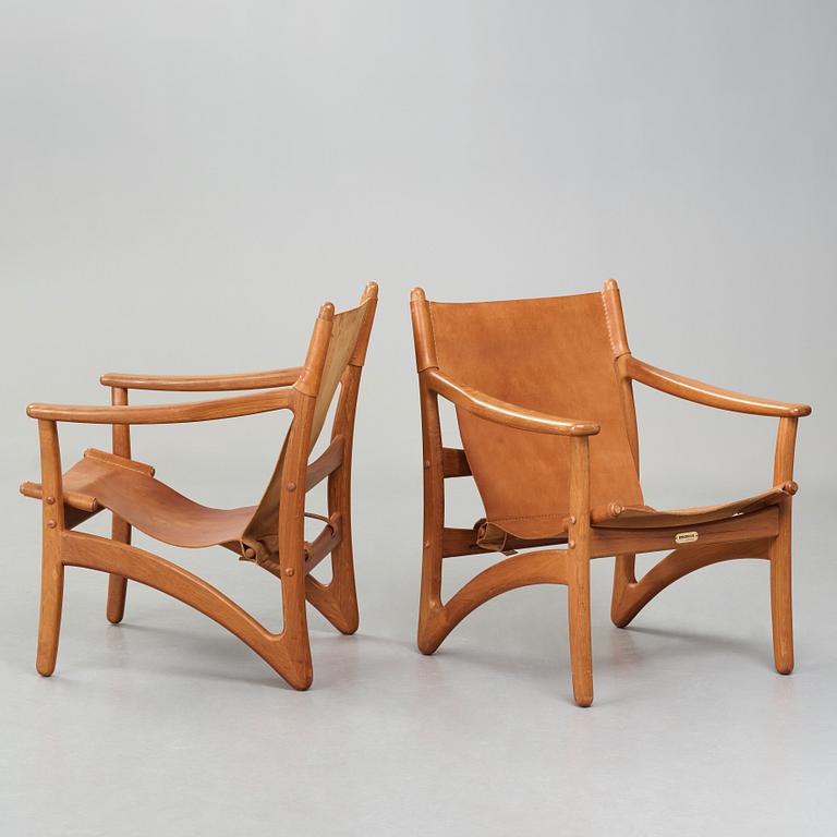 Arne Vodder, attributed to, a pair of easy chairs for Kircodan Denmark.