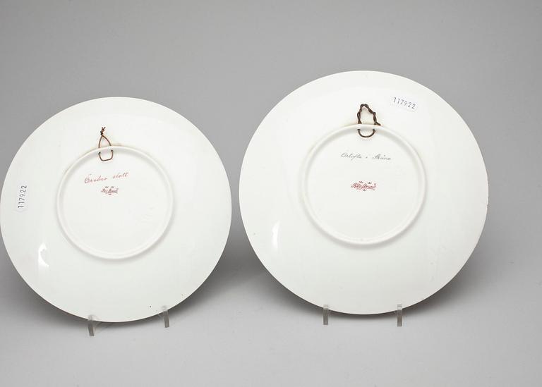 PARTI PRYDNANDSFÖREMÅL, 18 delar, porslin. 1900-tal.