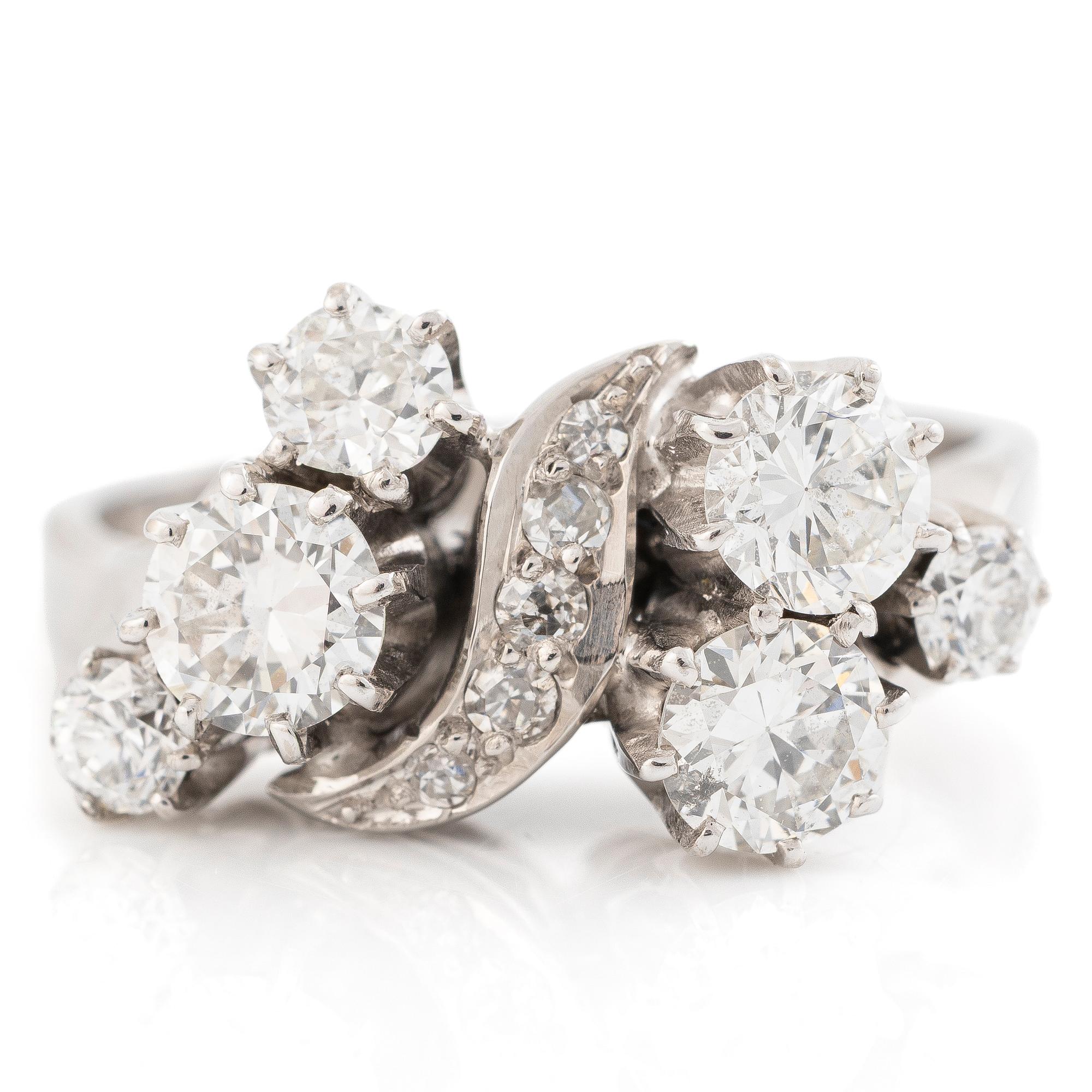 Ring, Evert Lindberg, 18K white gold with brilliant-cut and octagonal-cut diamonds.