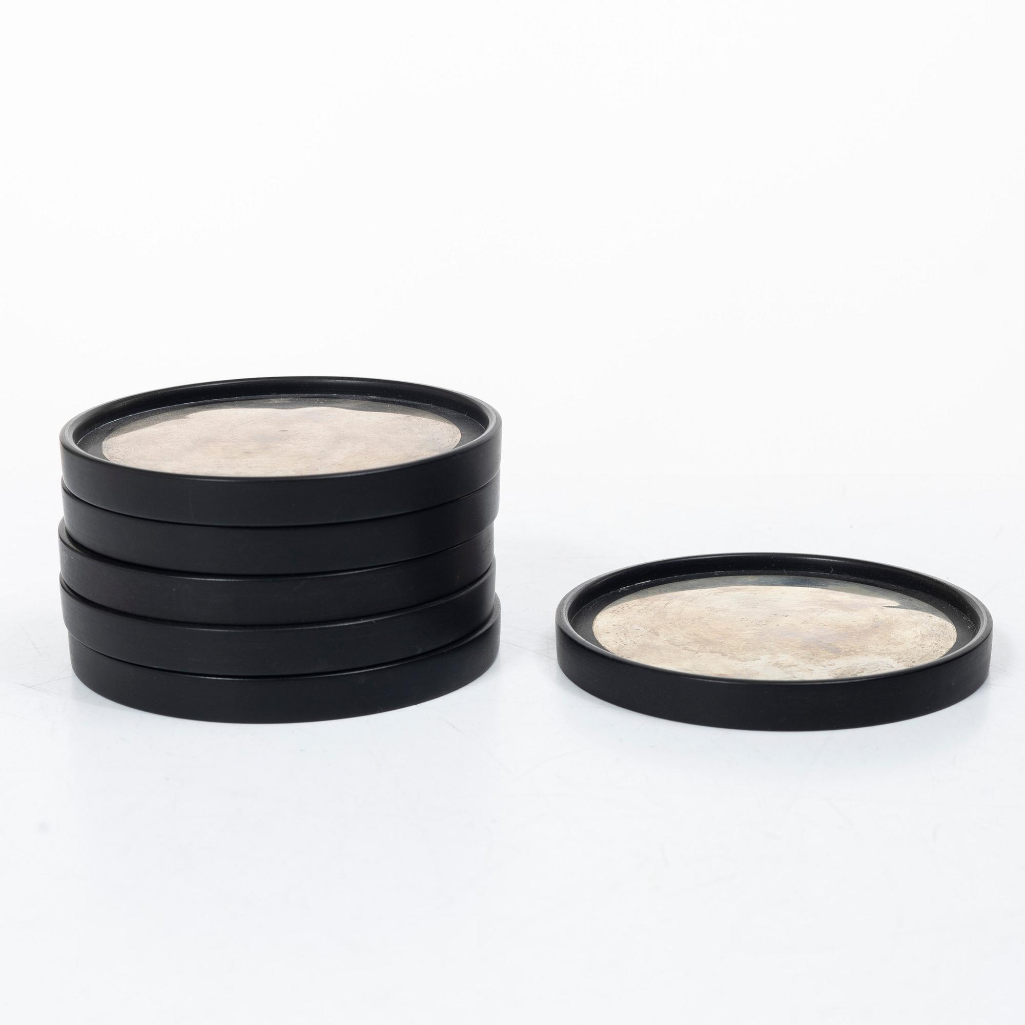 Coasters, 6 pieces, Bakelite and silver, T. Wendt, Helsingborg, 1941.