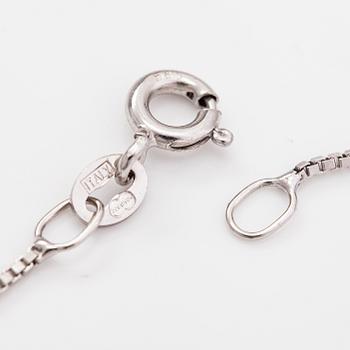 A 14K and 18K white gold necklace with diamonds ca. 0.055 ct in total.