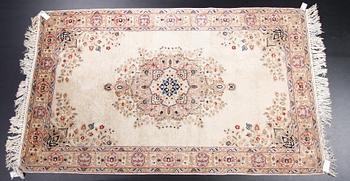 MATTA, orientalisk, ca 145x245.
