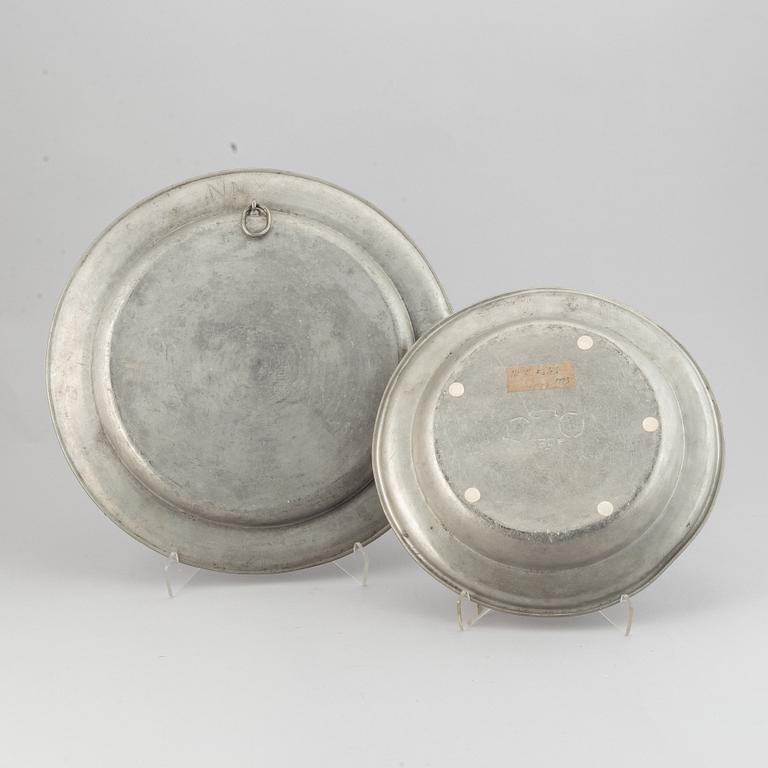 Two Swedish pewter dishes, one with mark of Anders Falck, Köping (1770-90).