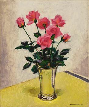 592. Olle Hjortzberg, Roses in a silver vase.