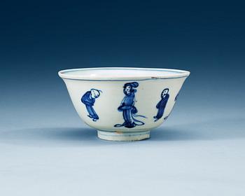 1686. A blue and white bowl, Ming dynasty.