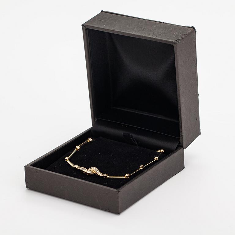 Halsband, 18K guld, diamanter ca 1.12 ct tot.