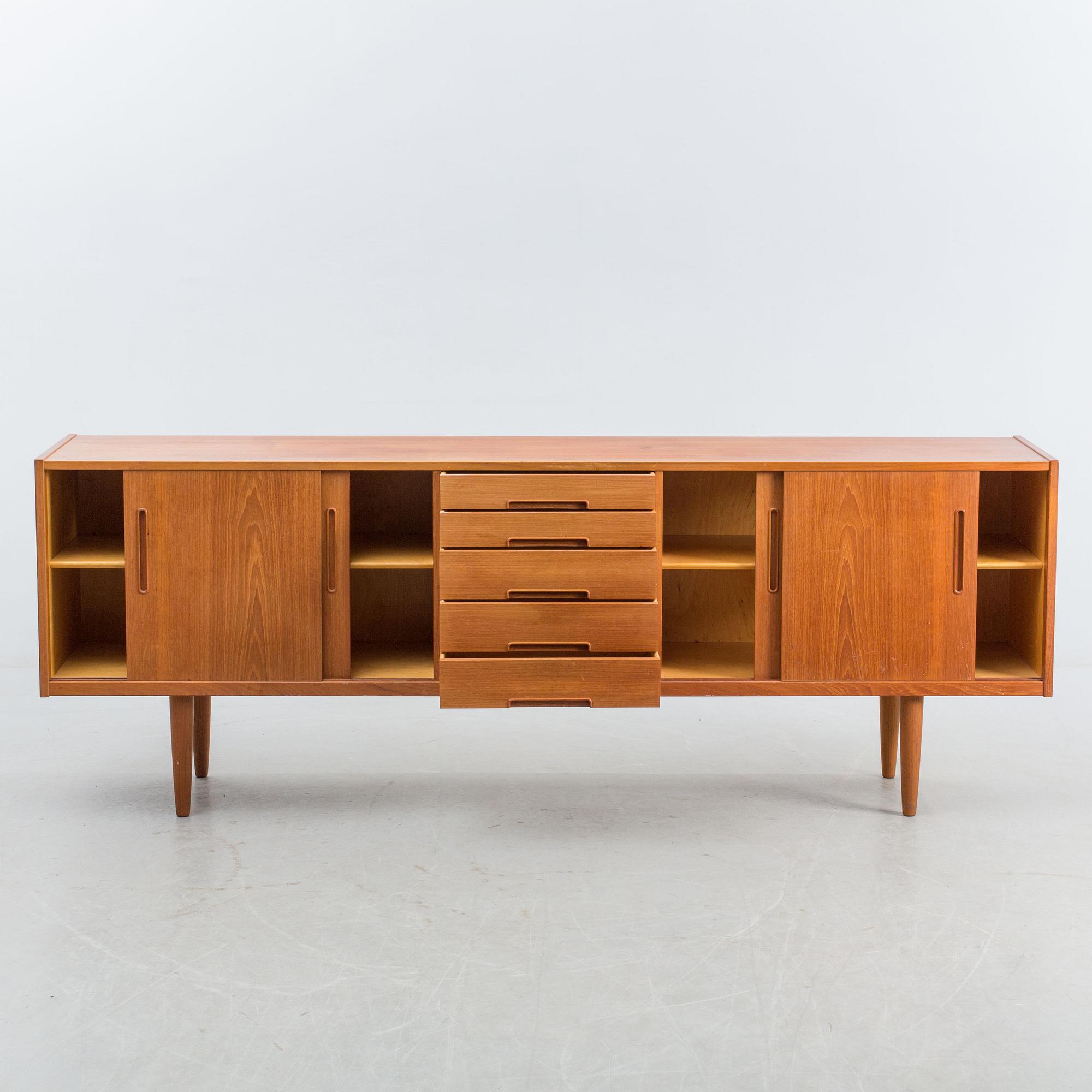 SIDEBOARD, "Gigant", Nils Jonsson, Troeds, 1950/60-tal.