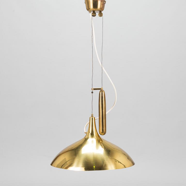 Paavo Tynell, taklampa, modell 1965 A, Taito Oy, 1900-talets mitt.