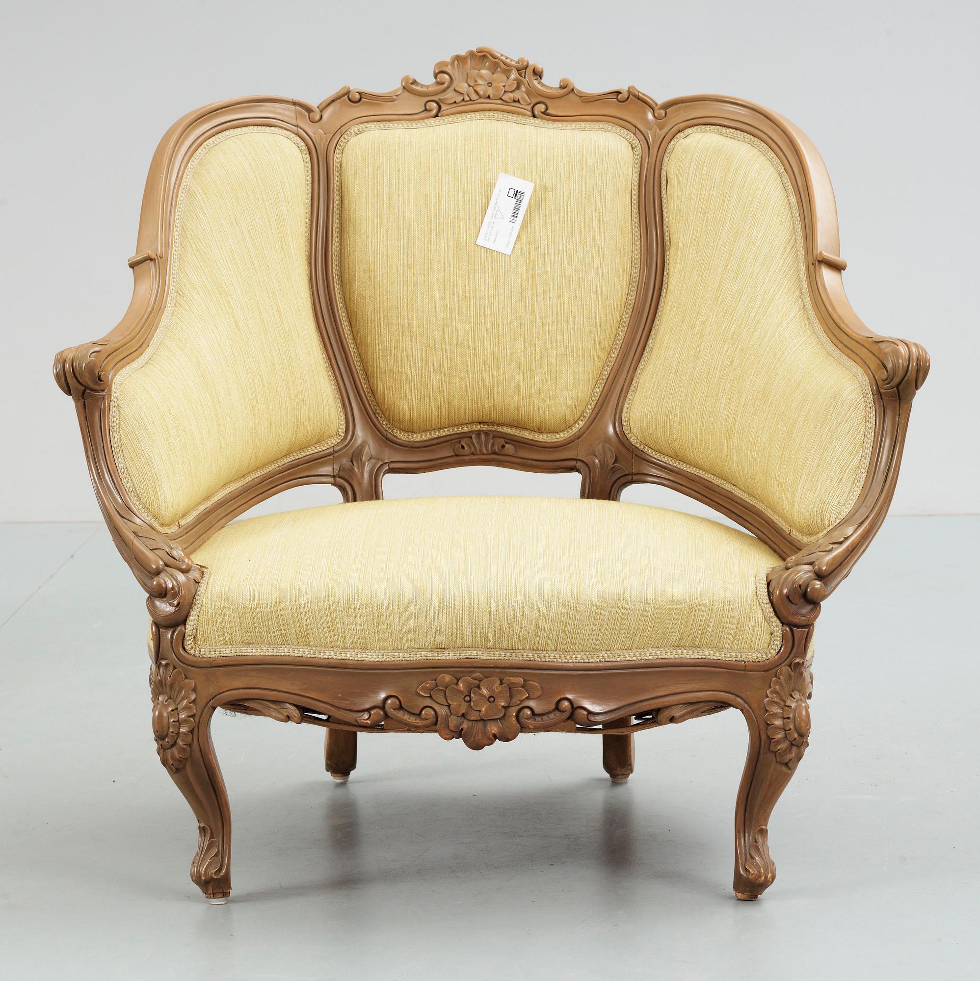 FÅTÖLJ samt TABURETTER, ett par, Louis XV-stil, 1900-tal.