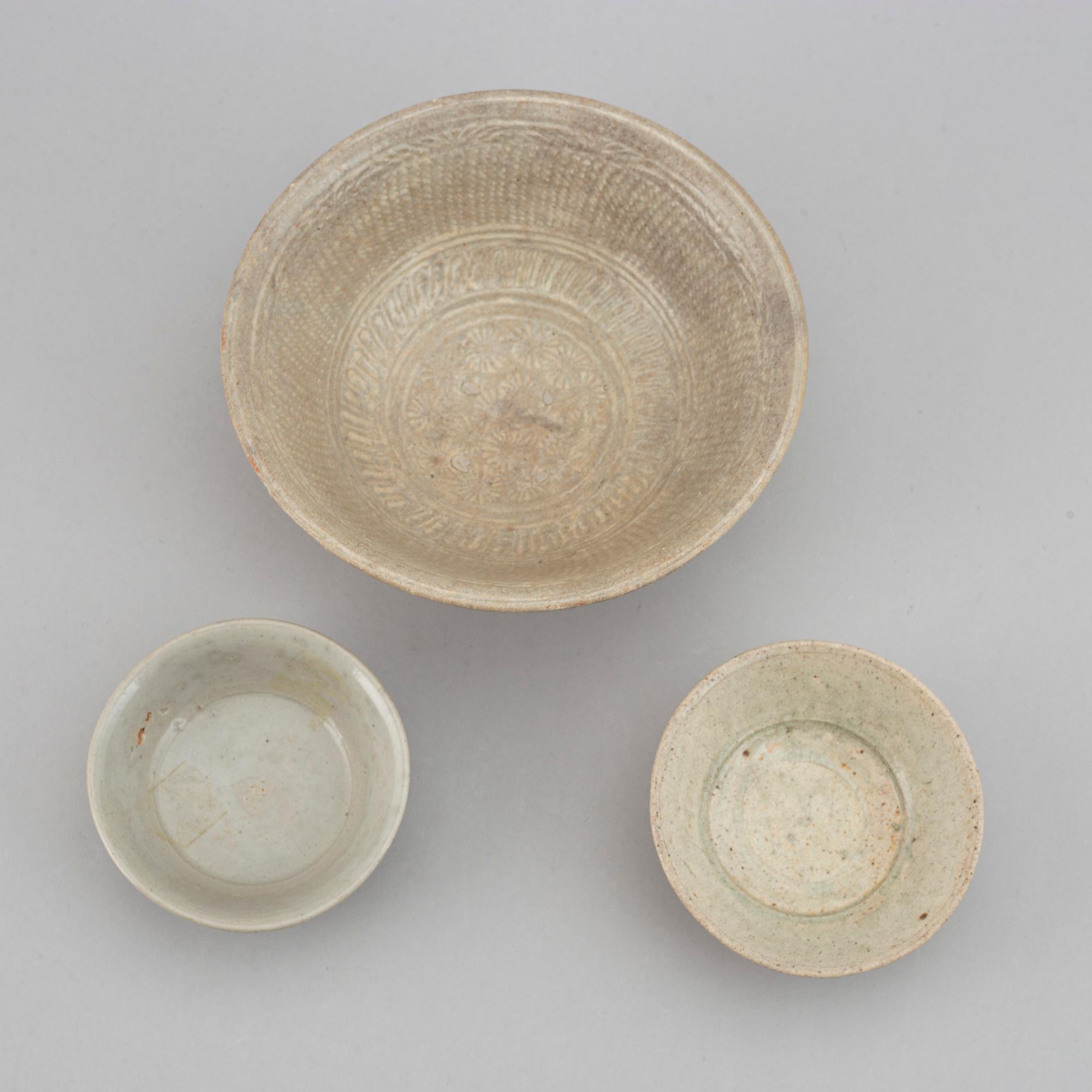 A group of three bowls, South East Asian, 17th Century or older.