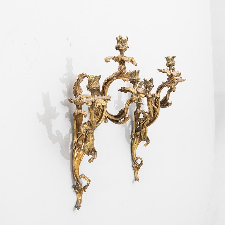 Appliquer ett par Louis XV-stil 1900-tal.