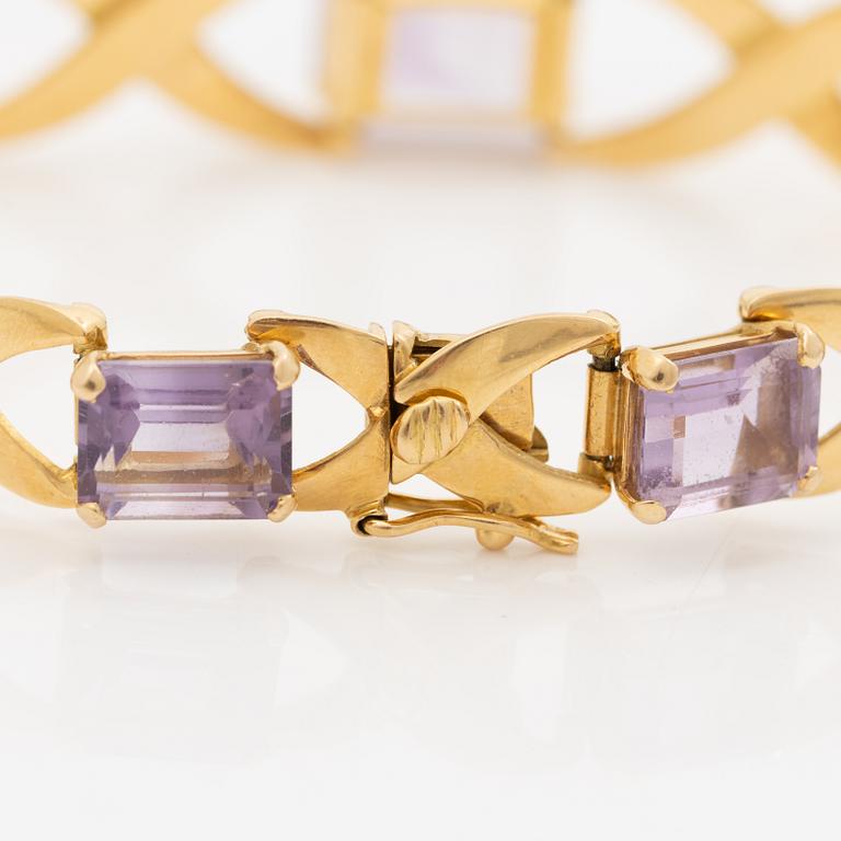 Bracelet, 18K gold with amethysts.