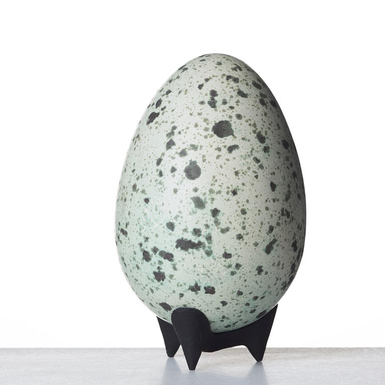 Hans Hedberg, a faience sculture of an egg, Biot, France.