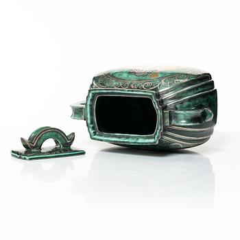 Wilhelm Kåge, a lidded ceramic 'Argenta' vase, Gustavsberg, 1930.