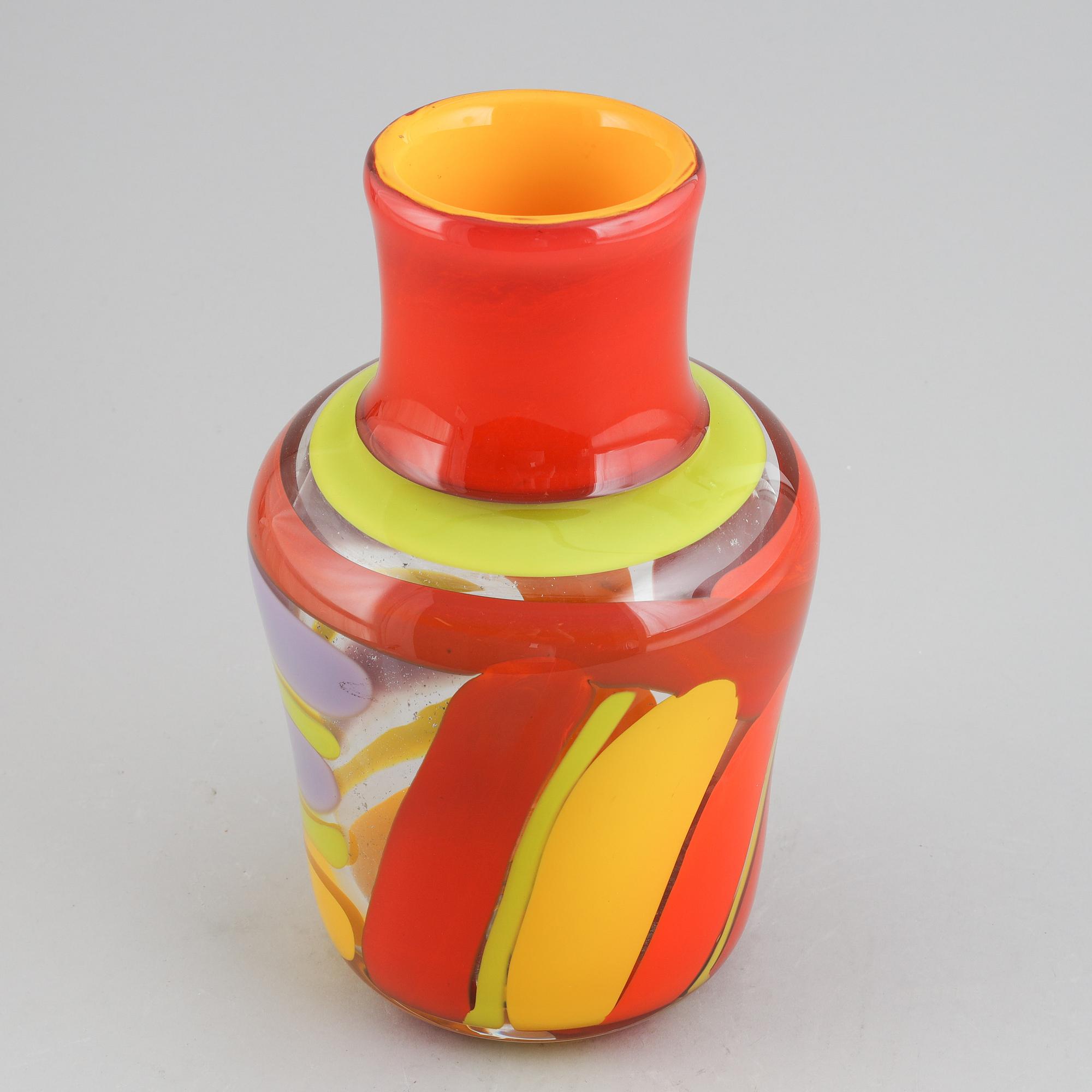 Erik Höglund, a glass vase, Strömbergshyttan, 1989.