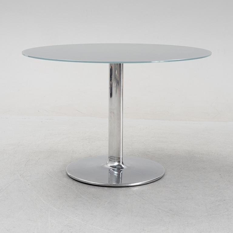 An aluminum and glass dining table from Andreu World, 21st Century.
