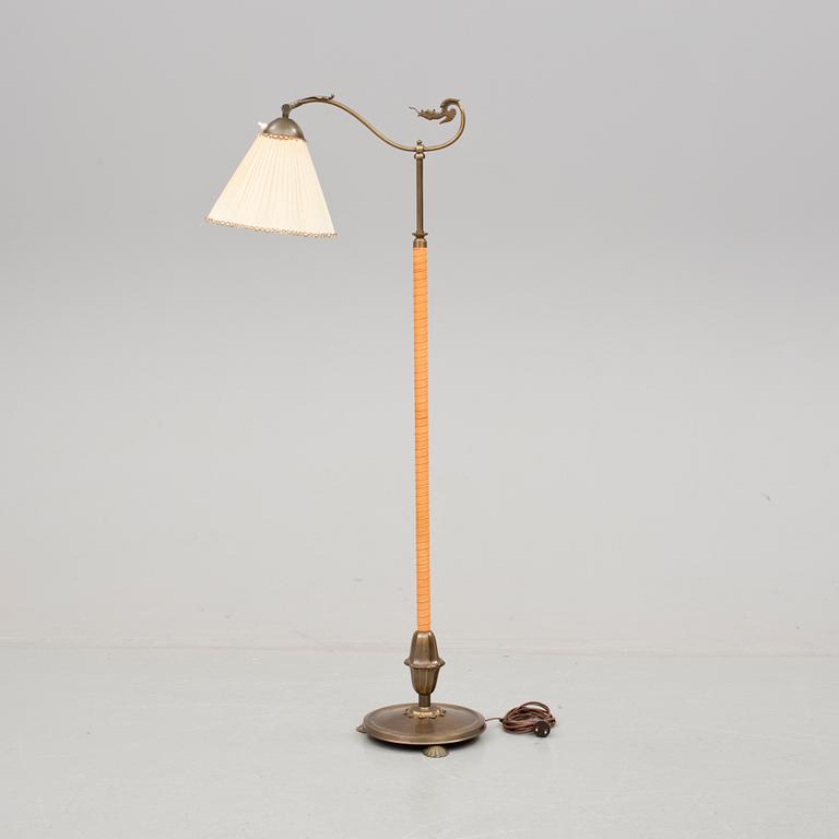 GOLVLAMPA, 1930-tal.