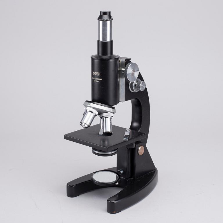 MEOPTA MICROSCOPE.