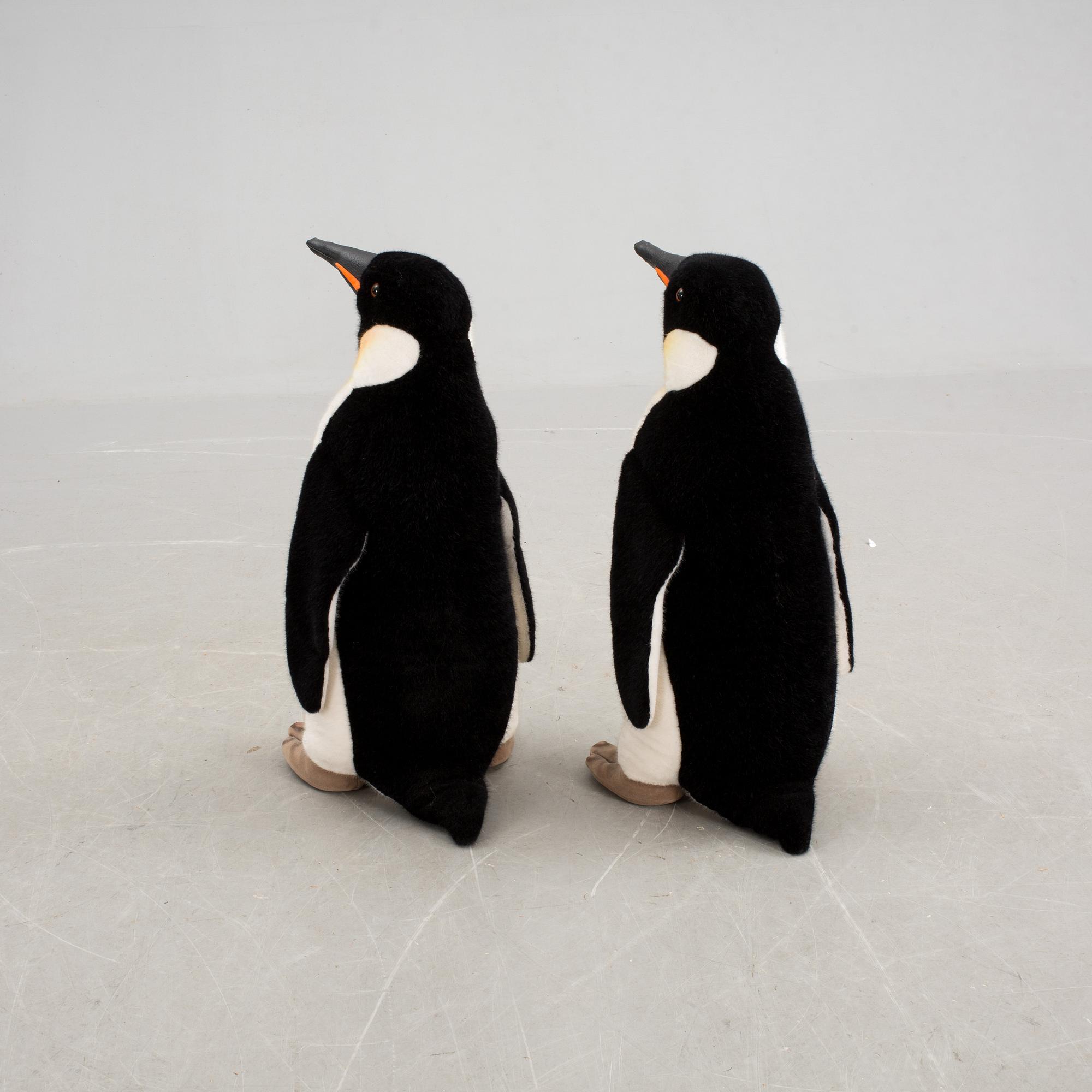 LEKSAKER, ett par pingviner, märkta Steiff 1900-talets andra hälft.